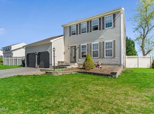 65 Wynantskill Way, Troy, NY 12180