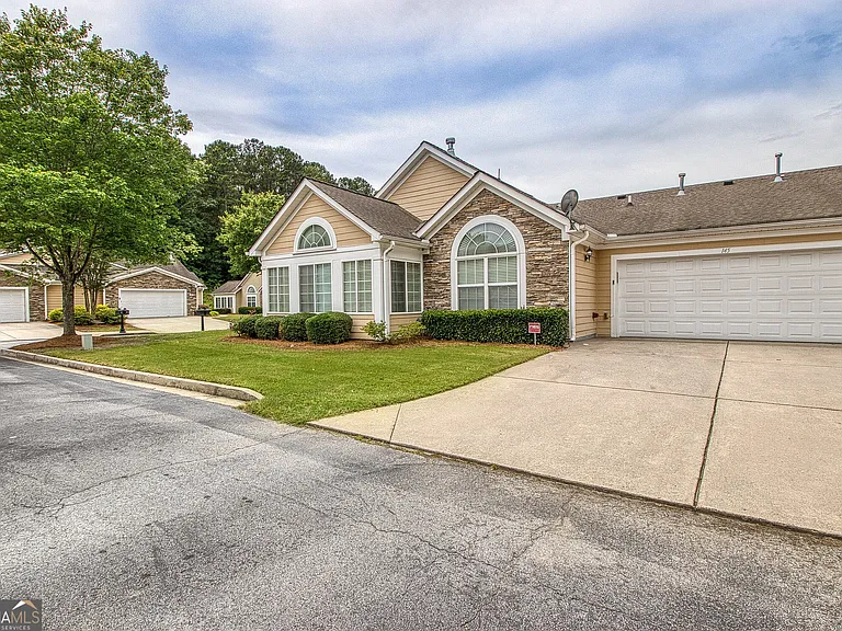 145 Rehobeth Way — Photo 6