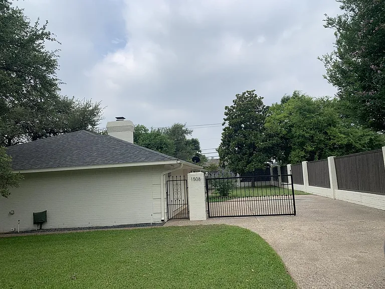 1508 Southridge Rd — Photo 14
