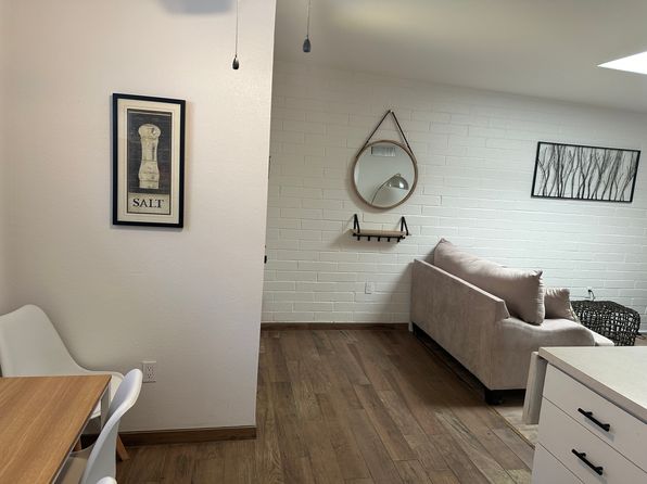 1010 S Calle De La Temporada