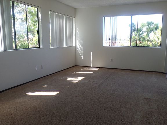 5th image of 8633 Lemon Ave APT 01