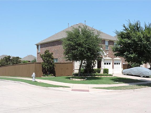 3rd image of 3813 Redwood Creek Ln