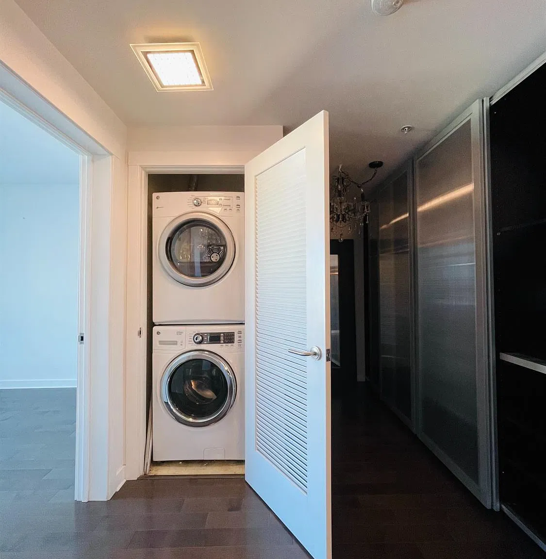 1 bed, 1.0 bath, 756 sqft, $4,850 — Photo 4