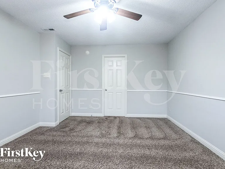 8340 Weathervane Cir — Photo 7