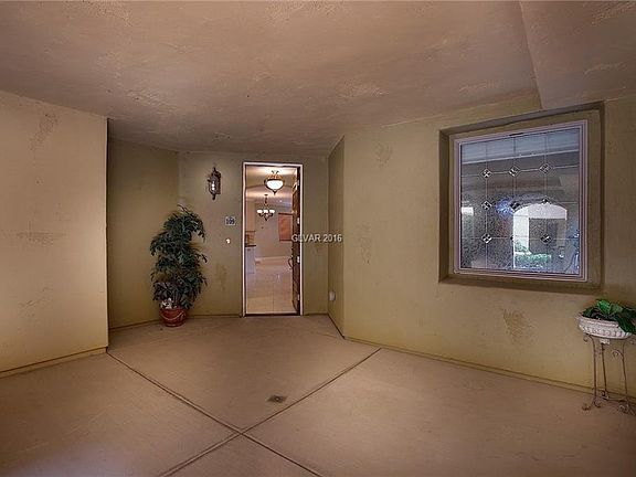 2nd image of 20 Via Mantova Unit 109