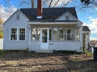 220 Clinton Ave, Akron, OH 44301