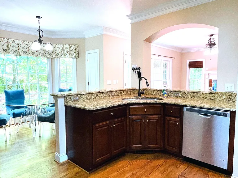 6224 Pumpernickel Ln — Photo 15
