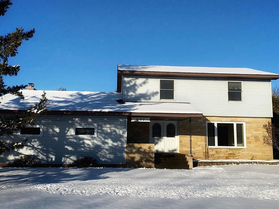1st image of 607 E 8th Ave