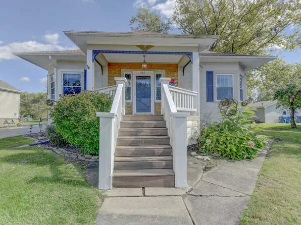 1583 East Ave, Crete, IL 60417