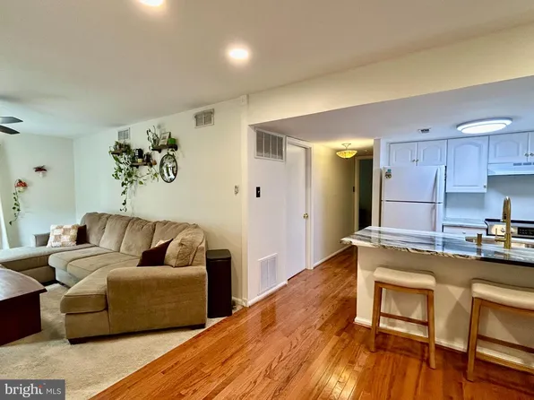 188 Oberlin Ter #14L, Lansdale, PA 19446