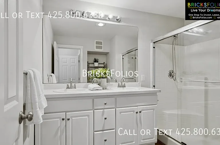 1439 Huckleberry Cir #A — Photo 19