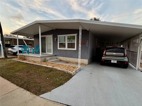 34579 Gardenia Dr N, Pinellas Park, FL 33781