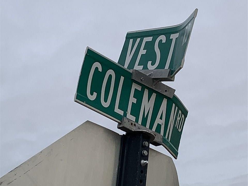 2nd image of 516 Coleman Rd