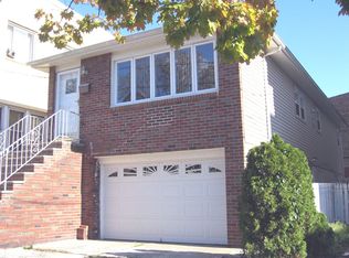 38 Grant St, Fairview, NJ 07022