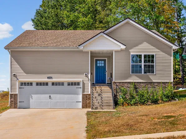 1245 Cardinal Creek Dr, Clarksville, TN 37040