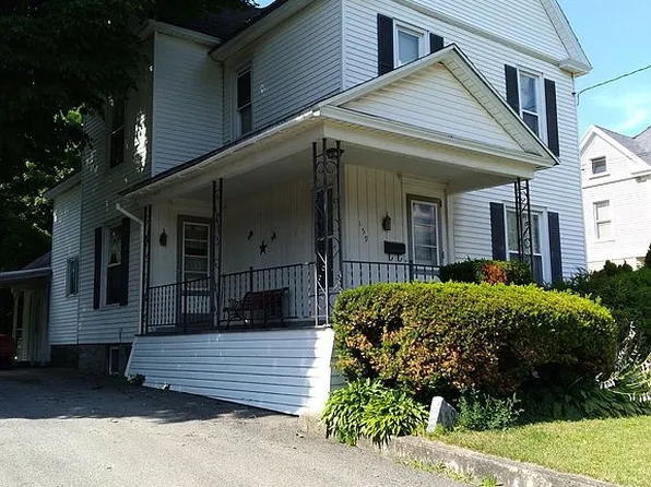 159 Rowley St, Gouverneur, NY 13642