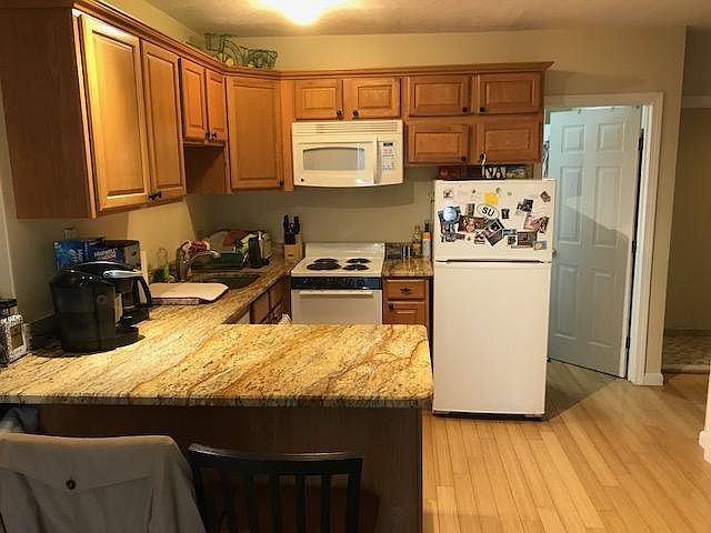 2nd image of 181A Endicott St #4