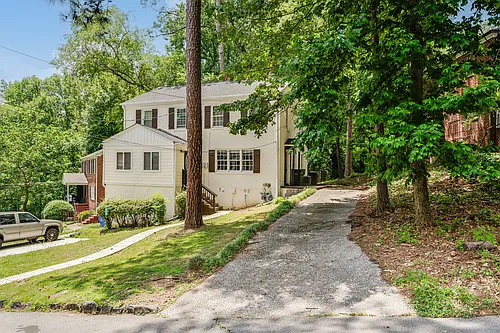 233 Kinsey Ct NE Photo 1