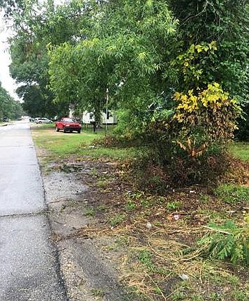 3rd image of 620 Huron Ave