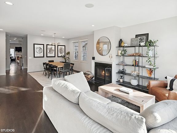 2nd image of 2019 N Wolcott Ave