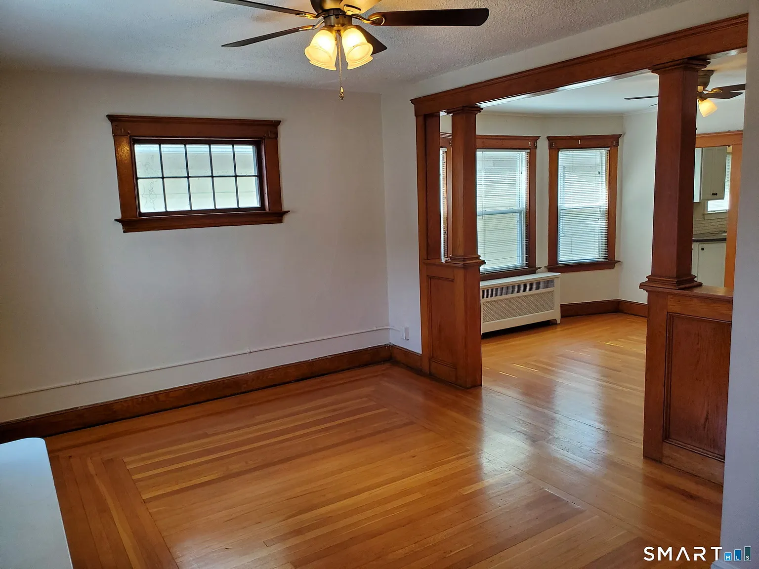 2 bed, 1.0 bath, 1166 sqft, $1,800 — Photo 3