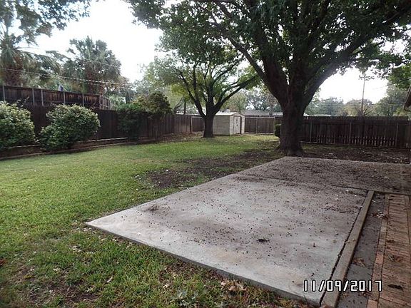 3rd image of 3608 Sul Ross St