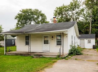 63 Chestnut Ave, Hazel Park, MI 48030