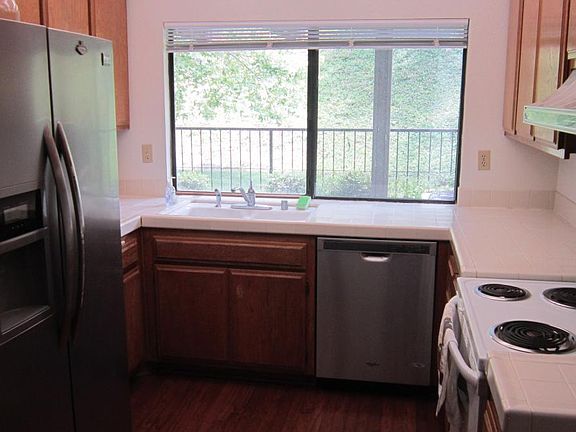 5th image of 6016 E Butterfield Ln