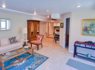 6225 Robinwood Rd, Bethesda, MD 20817