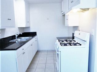 16208 Eucalyptus Ave APT 5, Bellflower, CA 90706