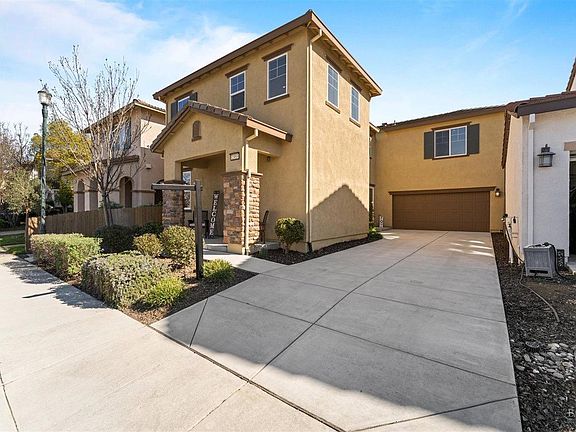 3rd image of 2353 White Drive
