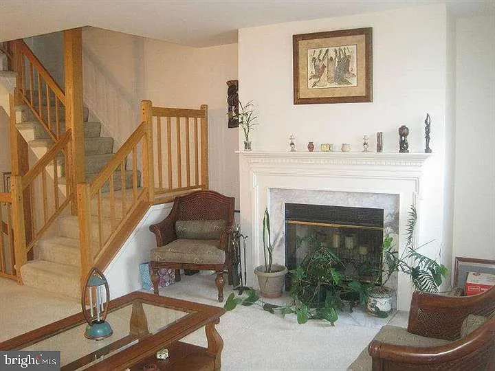 9629 Hadleigh Ct — Photo 6