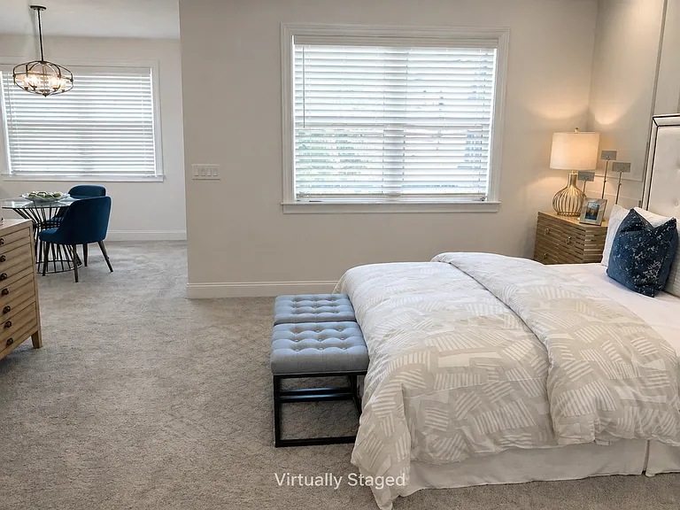 Second-Floor Private Suite