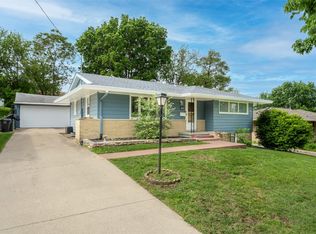 2429 E Tiffin Ave, Des Moines, IA 50317