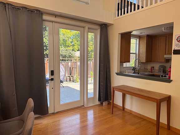 4th image of 10696 Flora Vista Ave