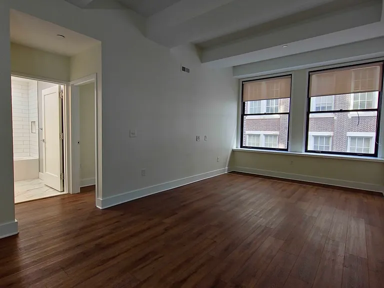 The Ledger Residences — Photo 71
