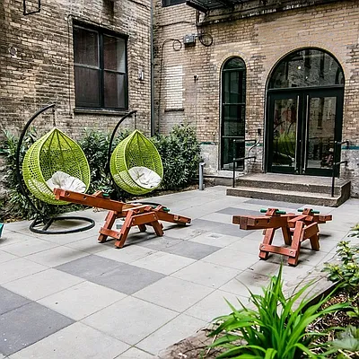 Rented by Nooklyn NYC LLC | media 91