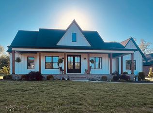 1716 Hazel Farms Ln, Bowling Green, KY 42103