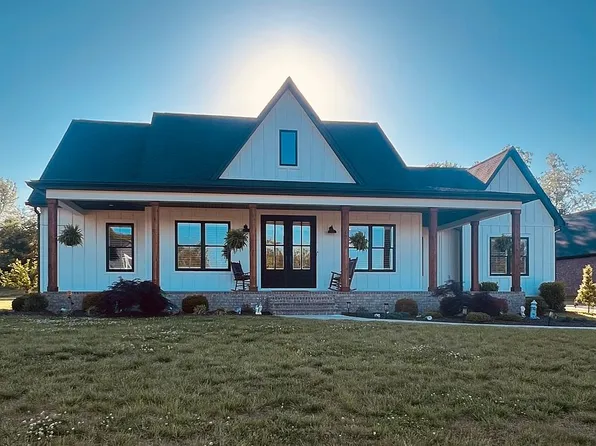 1716 Hazel Farms Ln, Bowling Green, KY 42103
