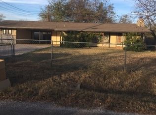 521 E Bluebriar Dr, Marble Falls, TX 78654
