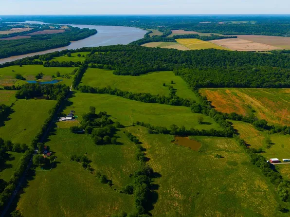 Climer Rd, Golconda, IL 62938