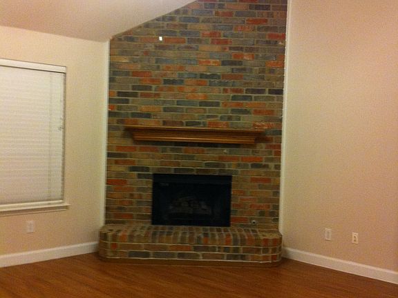 4th image of 4316 Pearl Ct