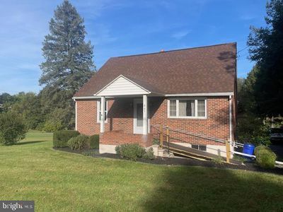 463 White Oak Ln, Leesport, PA, 19533