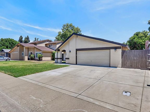 3rd image of 3009 Nikol St