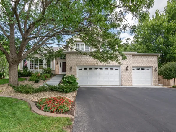 17712 Cascade Dr, Eden Prairie, MN 55347