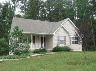 34 Declaration Dr, Montross, VA 22520