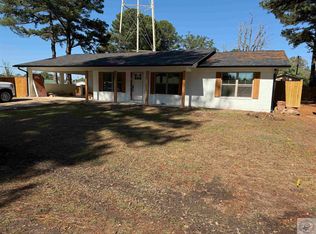 101 Pine St, Maud, TX 75567