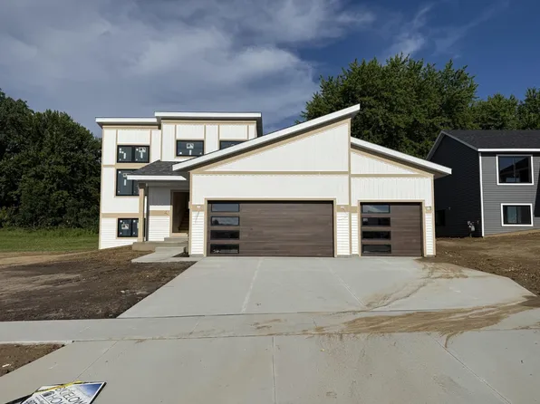 1146 Petersen Ct NW, Stewartville, MN 55976