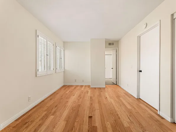 477 S Euclid Ave #477E, Pasadena, CA 91101