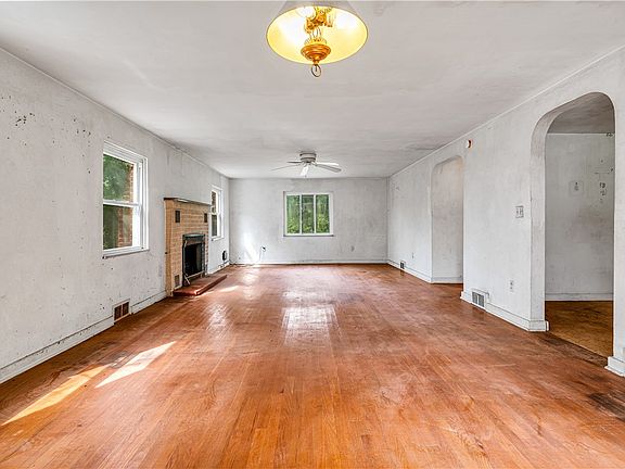 5th image of 309 Duff Rd
